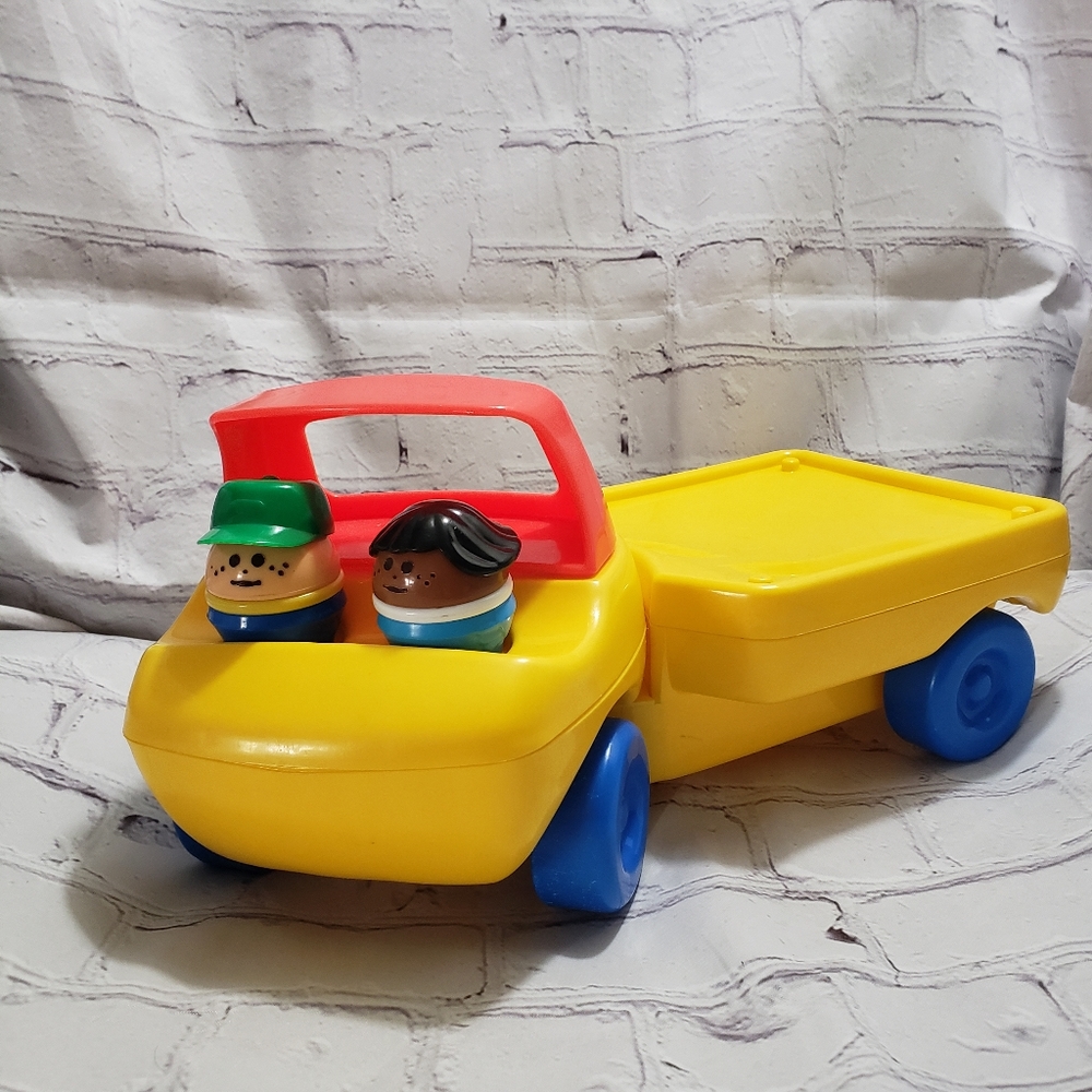 Vintage Little Tikes Toddle Tots 12" Flatbed Truck 1985 With 2 Figures